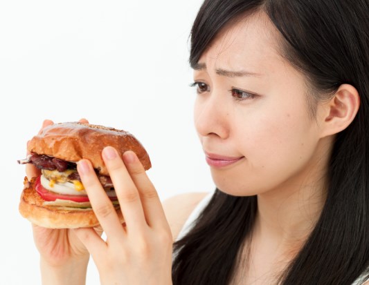 ダイエットは我慢